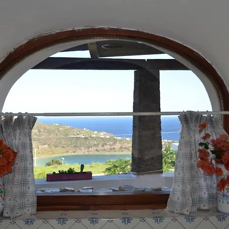 I Dammusi Di Ina * Pantelleria