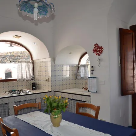 I Dammusi Di Ina * Pantelleria