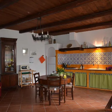 Casa vacanze I Dammusi Di Ina *