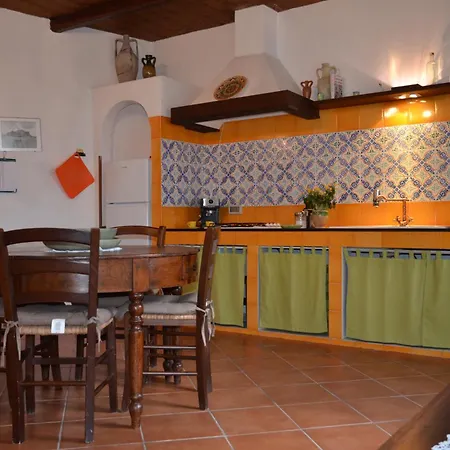 Casa vacanze I Dammusi Di Ina