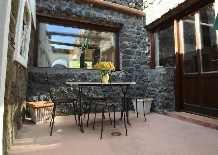 Bugeber By Bamboo Pantelleria